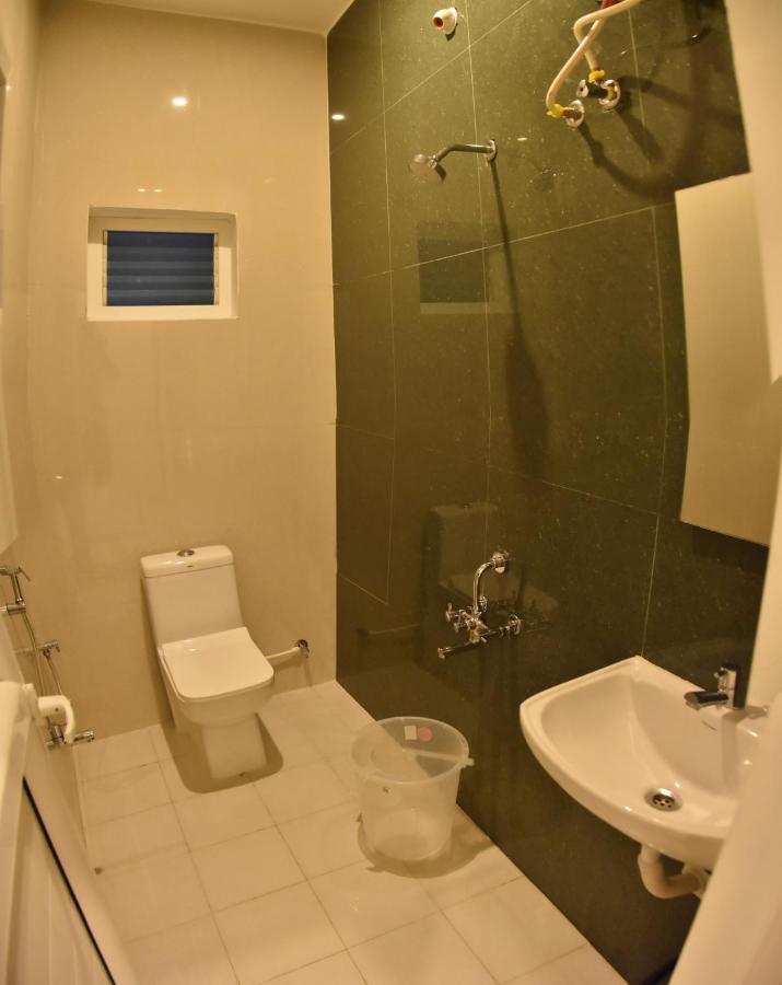 Catch A Wave Hotel Mahabalipuram Buitenkant foto