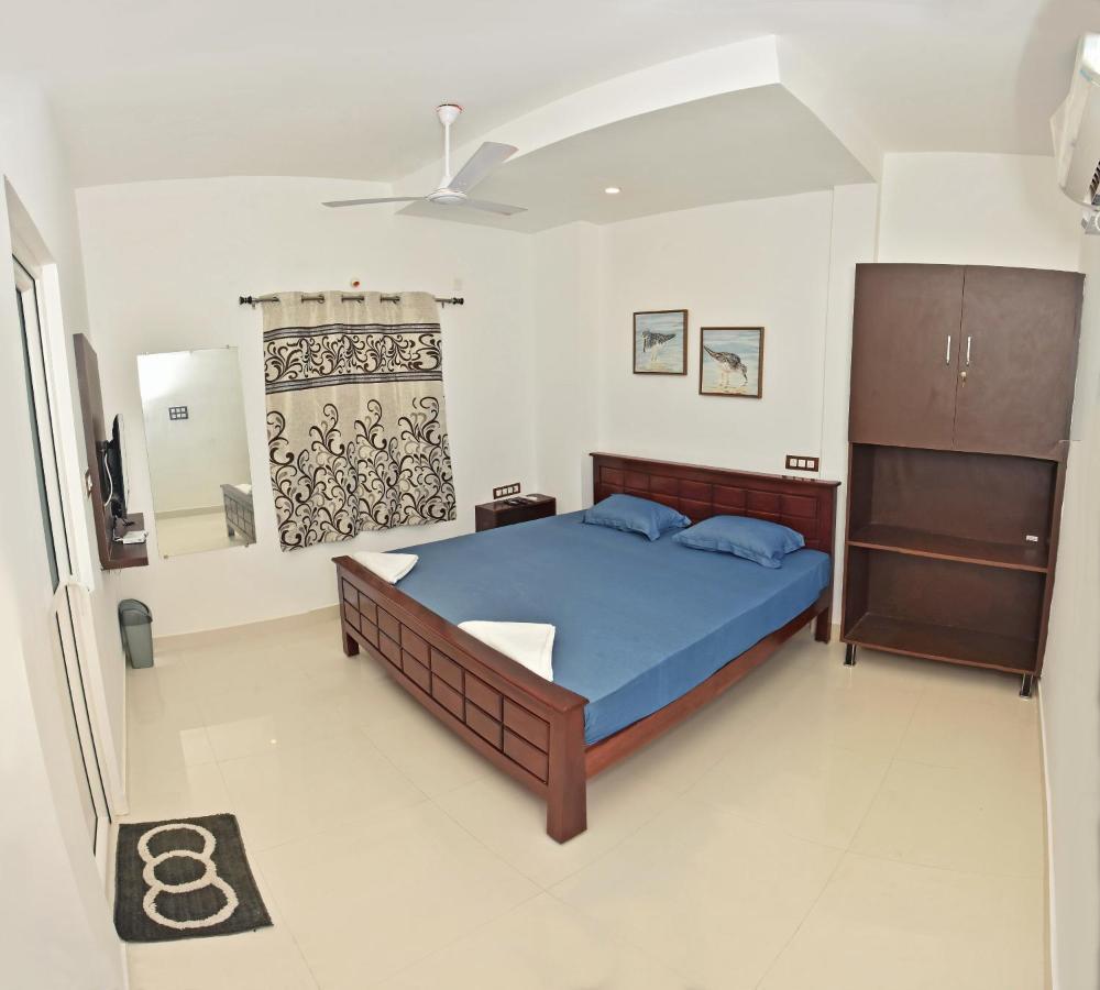 Catch A Wave Hotel Mahabalipuram Buitenkant foto
