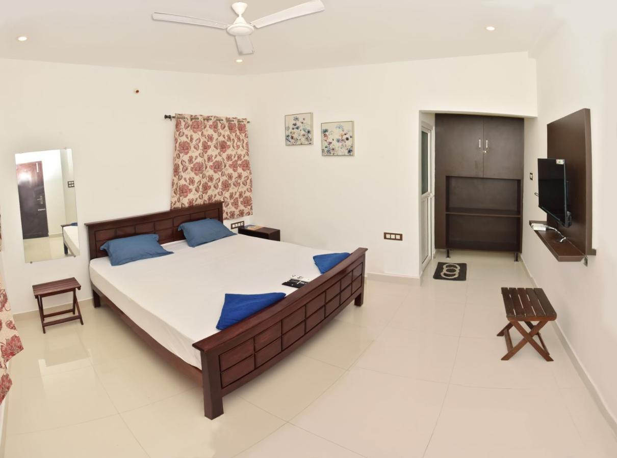 Catch A Wave Hotel Mahabalipuram Buitenkant foto