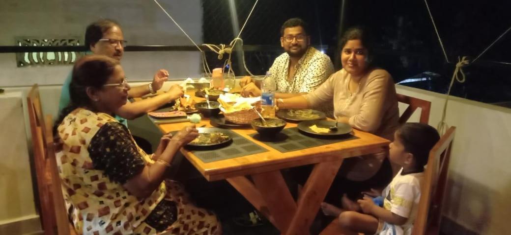 Catch A Wave Hotel Mahabalipuram Buitenkant foto